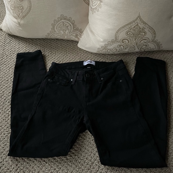 PAIGE Women’s Verdugo Crop Jeans in Black Overdye. - Picture 2 of 10